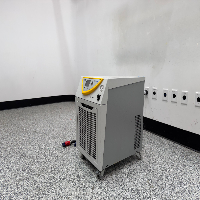 Lauda Variocool VC 1200 Circulation Chiller image 1